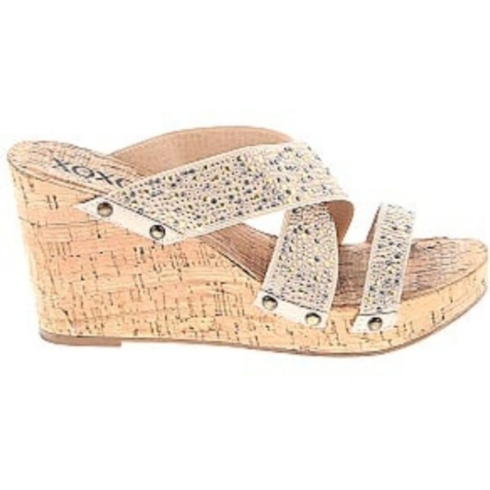 XOXO Tan Belicia Stud Embelished Strappy Wedge Platform Sandals Size 7 - Picture 4 of 5